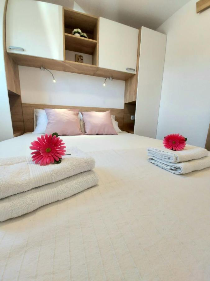 Mobile Homes Charly Tisno Ngoại thất bức ảnh